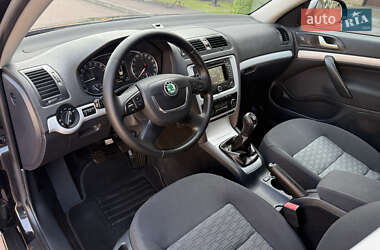 Универсал Skoda Octavia 2011 в 