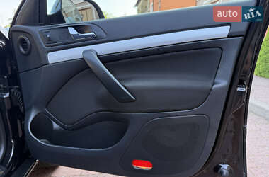 Универсал Skoda Octavia 2011 в 