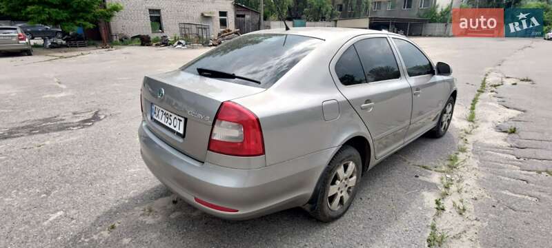Лифтбек Skoda Octavia 2012 в Харькове