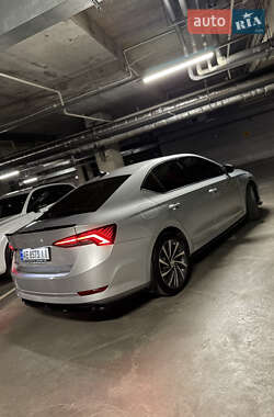 Лифтбек Skoda Octavia 2022 в 