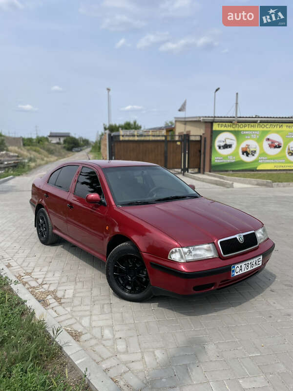 Skoda Octavia 2000