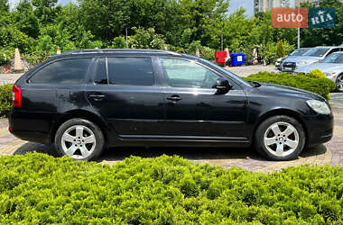 Универсал Skoda Octavia 2010 в 