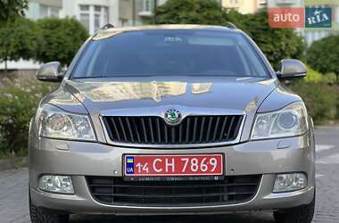 Универсал Skoda Octavia 2012 в 