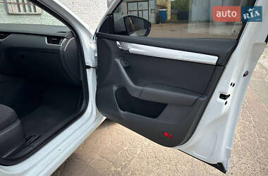 Лифтбек Skoda Octavia 2014 в 