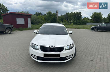 Універсал Skoda Octavia 2013 в Дрогобичі
