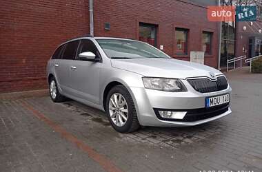 Универсал Skoda Octavia 2016 в Ровно