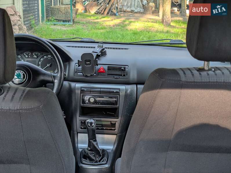 Лифтбек Skoda Octavia 2008 в Житомире