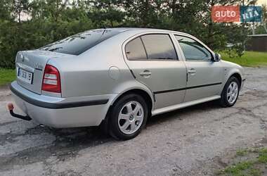 Ліфтбек Skoda Octavia 2001 в 