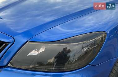 Лифтбек Skoda Octavia 2012 в 
