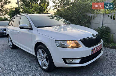 Універсал Skoda Octavia 2014 в Дубні