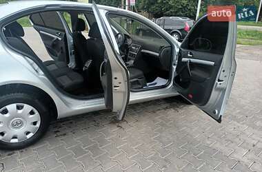 Лифтбек Skoda Octavia 2011 в 
