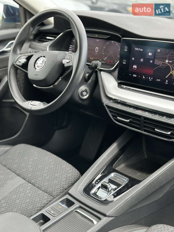 Универсал Skoda Octavia 2021 в Ивано-Франковске