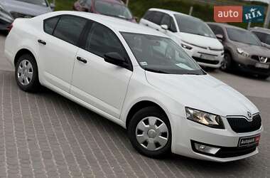 Лифтбек Skoda Octavia 2016 в 