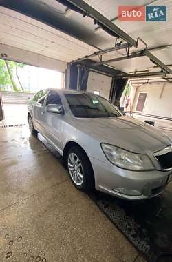 Лифтбек Skoda Octavia 2012 в 