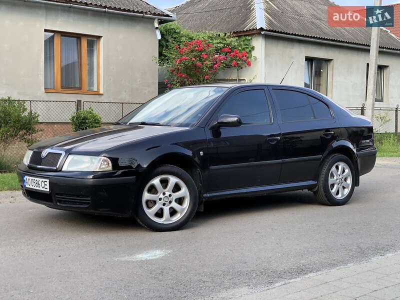 Лифтбек Skoda Octavia 2008 в 