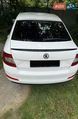 Лифтбек Skoda Octavia 2014 в 