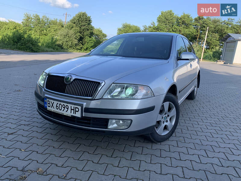 Лифтбек Skoda Octavia 2008 в 
