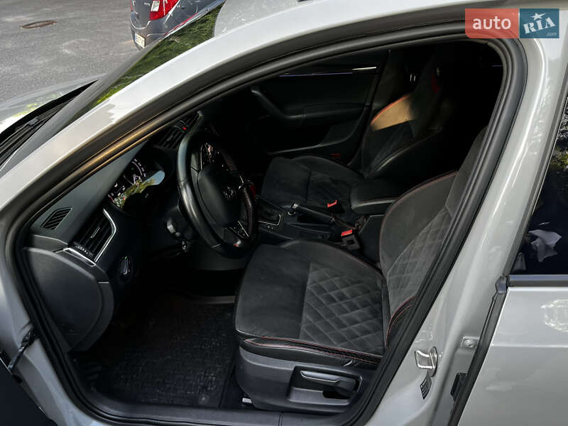 Универсал Skoda Octavia 2017 в Виннице