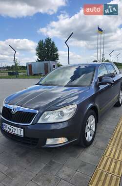 Универсал Skoda Octavia 2009 в Ровно
