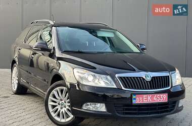 Универсал Skoda Octavia 2011 в Староконстантинове
