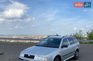 Универсал Skoda Octavia 2005 в Киеве