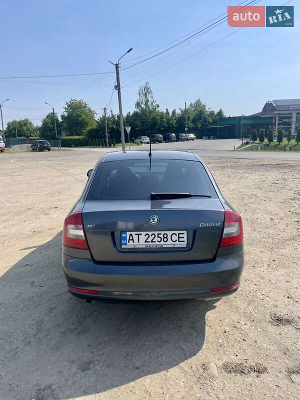 Ліфтбек Skoda Octavia 2012 в Коломиї