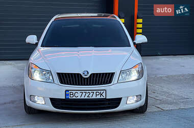 Лифтбек Skoda Octavia 2010 в Самборе
