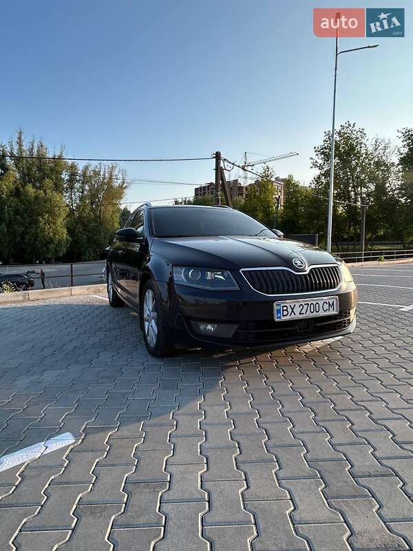 Универсал Skoda Octavia 2013 в Староконстантинове