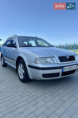 Універсал Skoda Octavia 2006 в Одесі