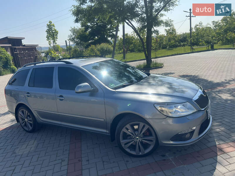 Универсал Skoda Octavia 2012 в Золочеве