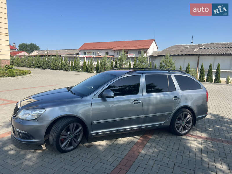 Универсал Skoda Octavia 2012 в Золочеве