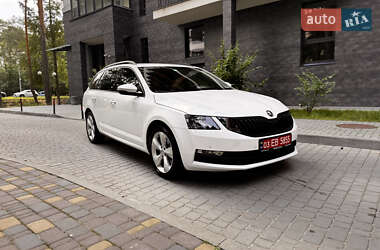Универсал Skoda Octavia 2020 в 