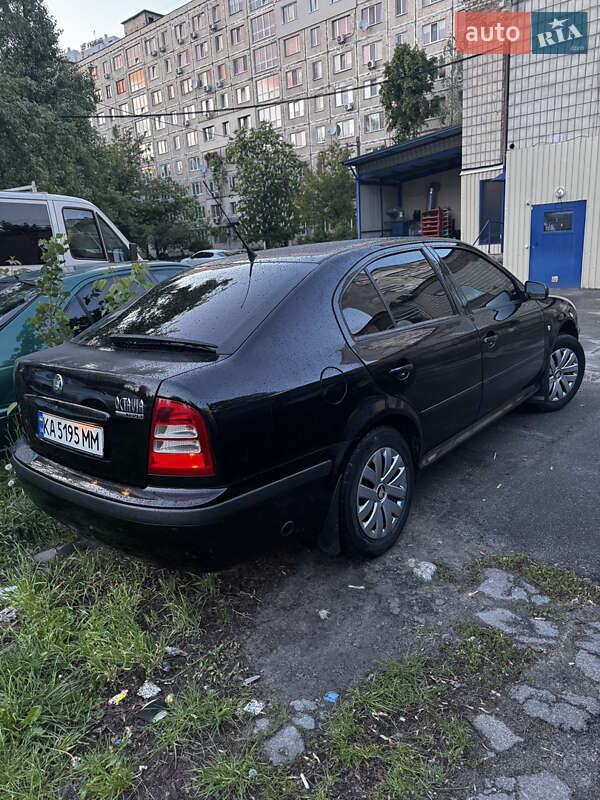 Ліфтбек Skoda Octavia 2006 в Києві