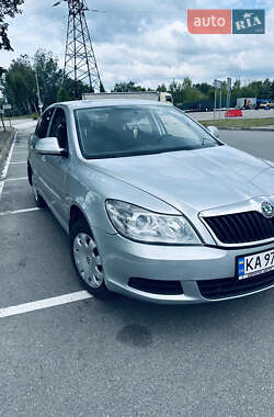 Лифтбек Skoda Octavia 2011 в 