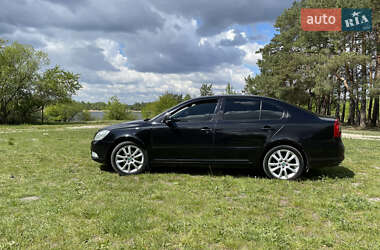 Лифтбек Skoda Octavia 2010 в Житомире