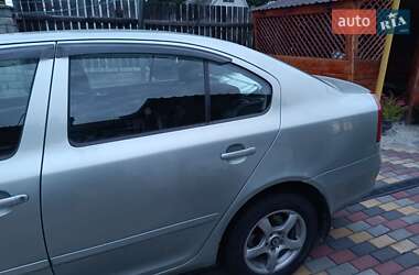 Ліфтбек Skoda Octavia 2010 в Звягелі