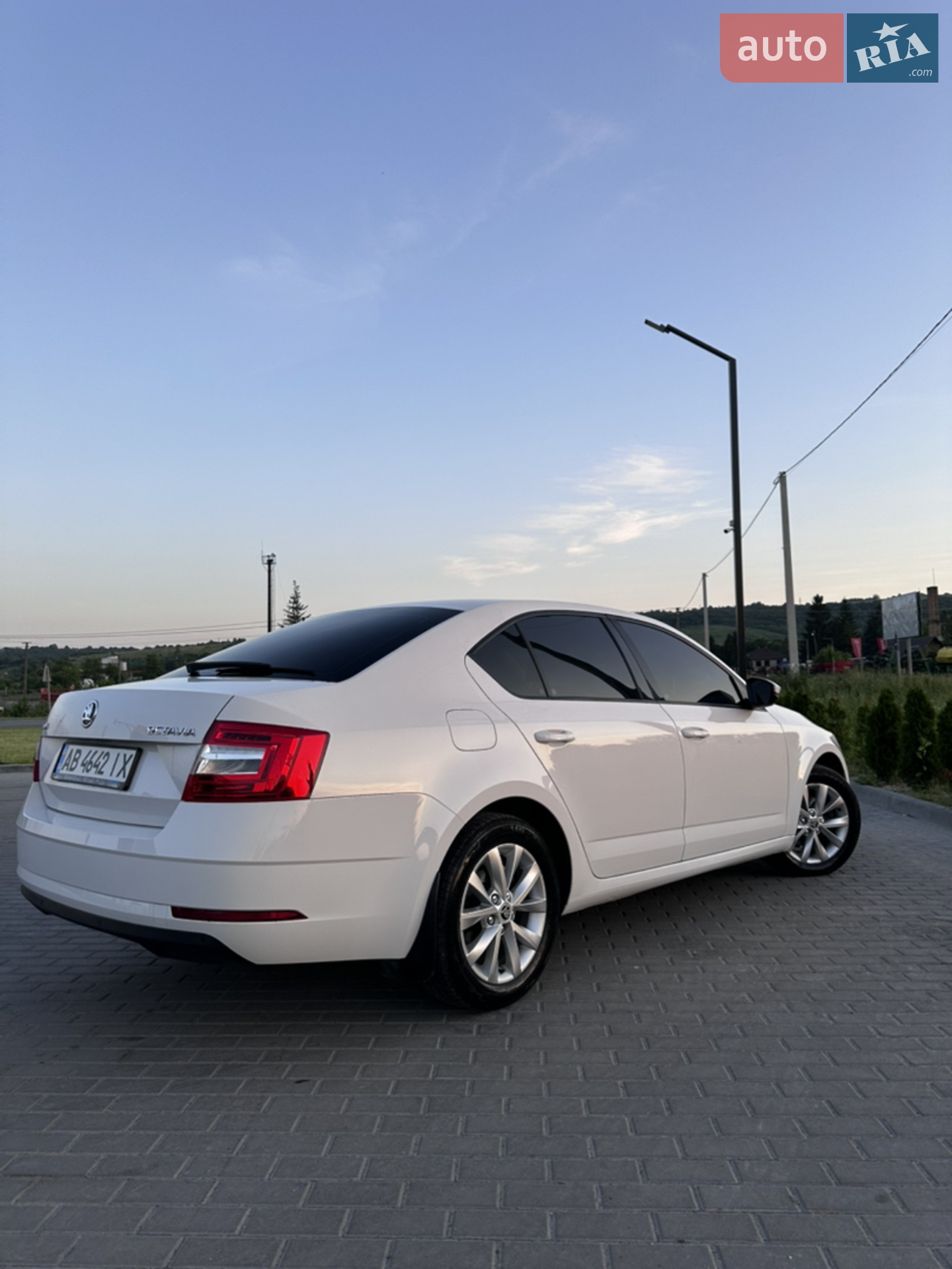 2017 Skoda Octavia - мініатюра 3
