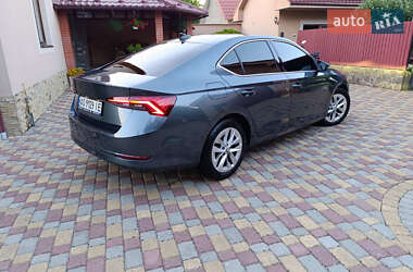 Лифтбек Skoda Octavia 2021 в 