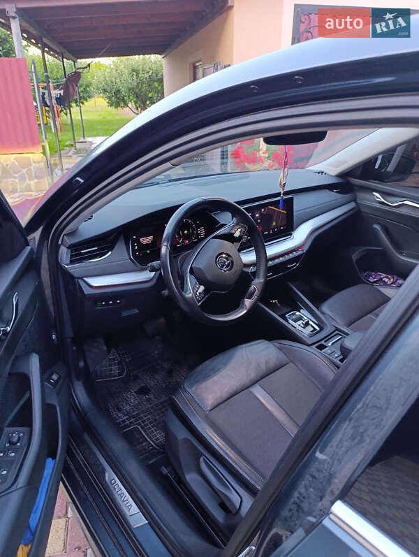 Лифтбек Skoda Octavia 2021 в Виноградове