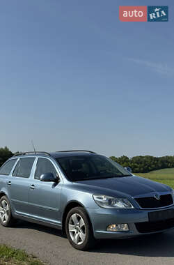 Универсал Skoda Octavia 2009 в 