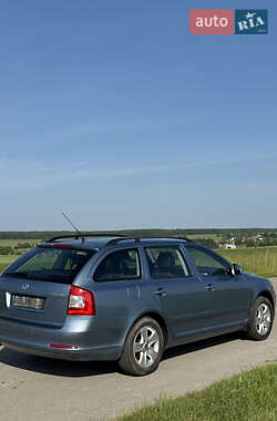 Универсал Skoda Octavia 2009 в 