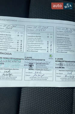Лифтбек Skoda Octavia 2005 в 
