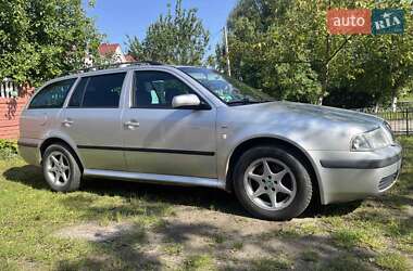 Универсал Skoda Octavia 2003 в Костополе