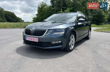 Універсал Skoda Octavia 2019 в Дунаївцях