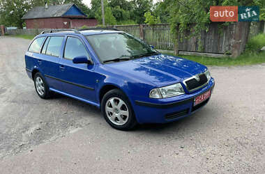 Универсал Skoda Octavia 2010 в Коростене