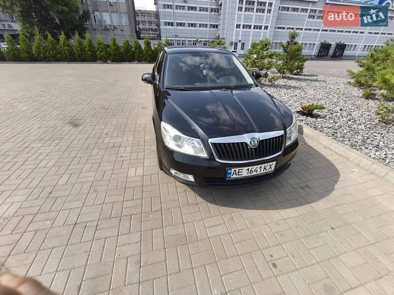 Лифтбек Skoda Octavia 2011 в Днепре