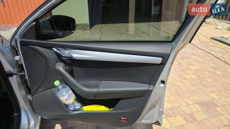 Ліфтбек Skoda Octavia 2017 в Тростянці