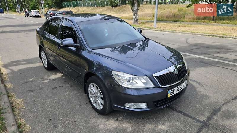 Лифтбек Skoda Octavia 2009 в 