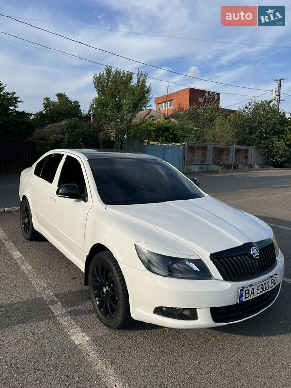 Лифтбек Skoda Octavia 2011 в 