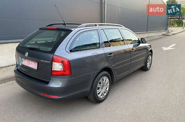 Універсал Skoda Octavia 2010 в 
